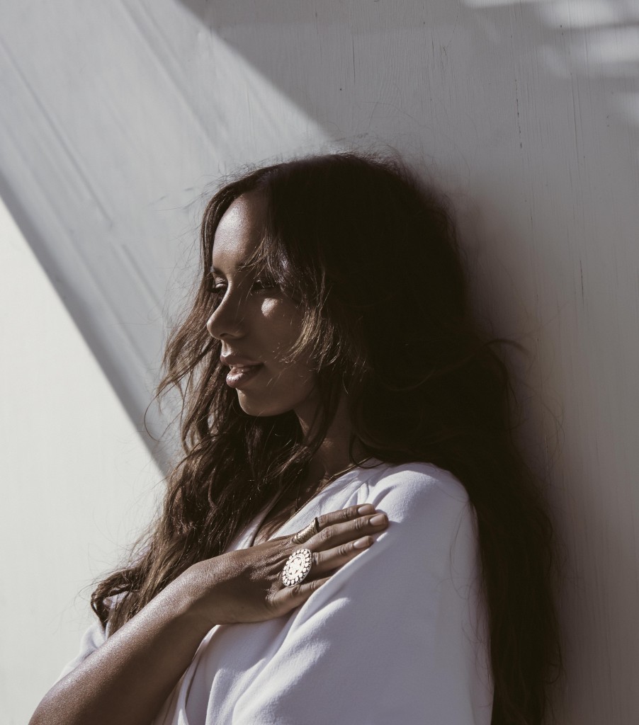 Leona Lewis (SJM Concerts Press Shot)